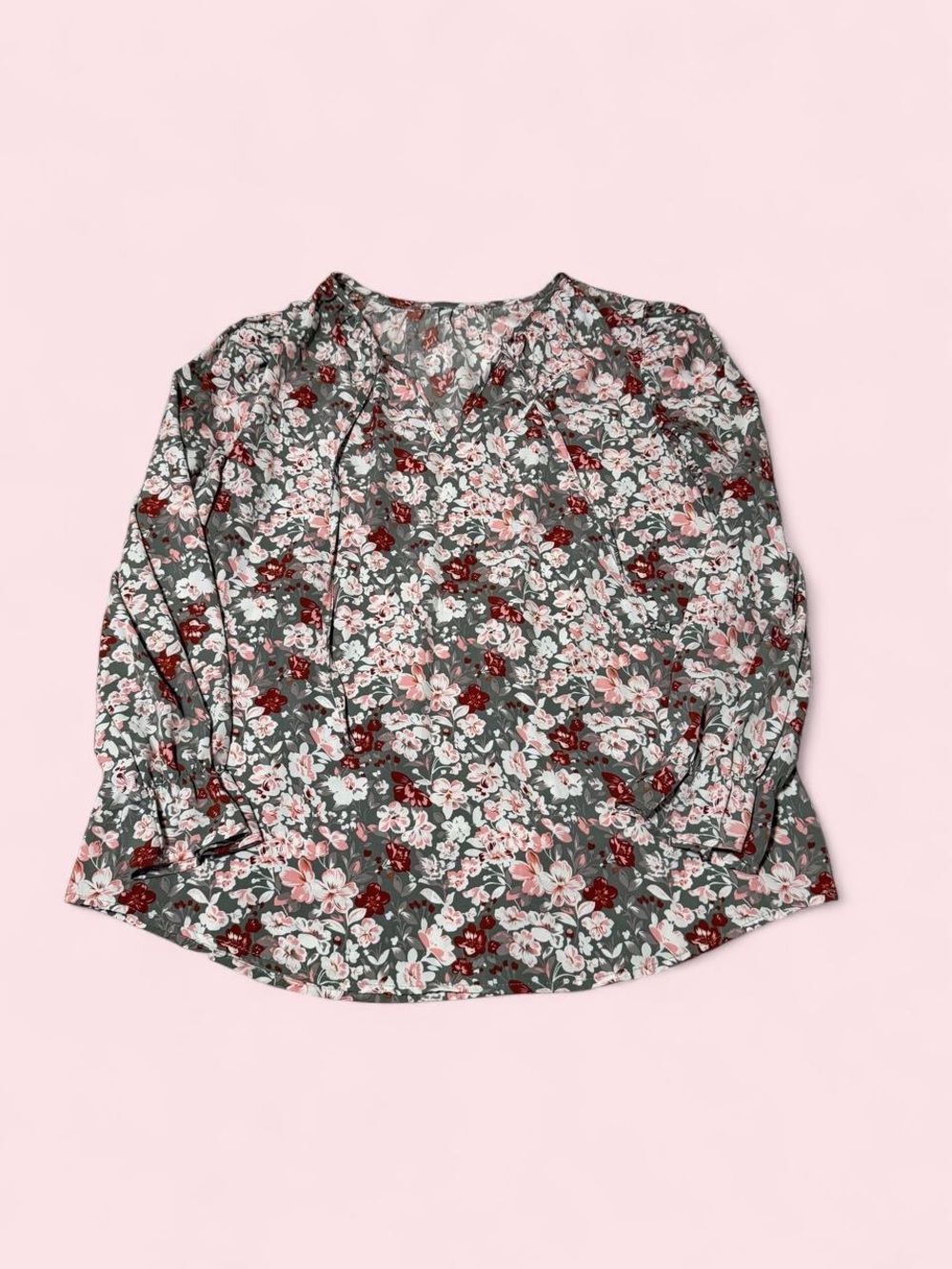 Floral V-Neck Long-Sleeve Blouse in Pink & Green